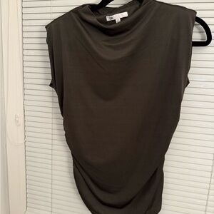 DR2 Sleeveless Blouse - Charcoal